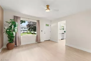399 Olive St, Elyria, OH 44035 - Photo 6