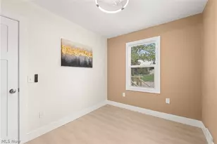 399 Olive St, Elyria, OH 44035 - Photo 24