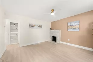 399 Olive St, Elyria, OH 44035 - Photo 8