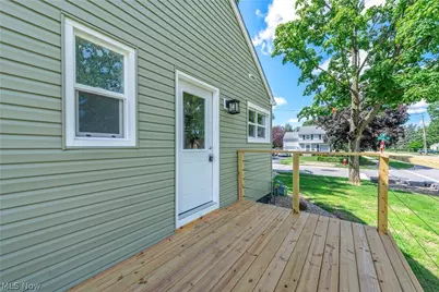 399 Olive Street, Elyria, OH 44035 - Photo 36