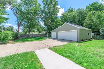 399 Olive Street, Elyria, OH 44035 - Photo 44