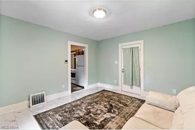 777 Montana Avenue, Akron, OH 44314 - Photo 4
