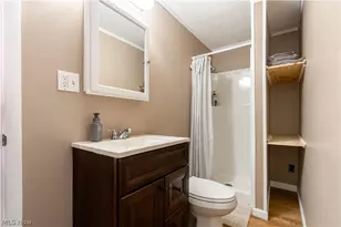 218 Harding Ave SW, Massillon, OH 44646 - Photo 20