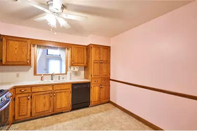 1170 N Plainview Drive, Copley, OH 44321 - Photo 8