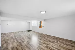 571 Wesleyan Ave, Barberton, OH 44203 - Photo 34