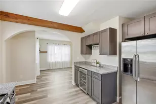 571 Wesleyan Ave, Barberton, OH 44203 - Photo 14