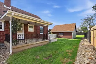 571 Wesleyan Ave, Barberton, OH 44203 - Photo 42