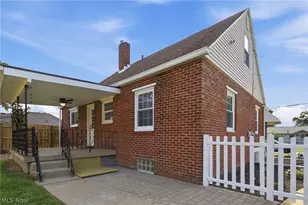 571 Wesleyan Ave, Barberton, OH 44203 - Photo 40