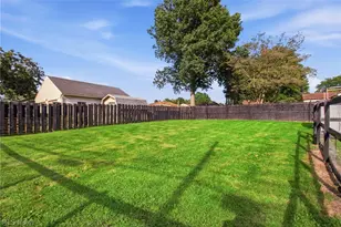 571 Wesleyan Ave, Barberton, OH 44203 - Photo 46
