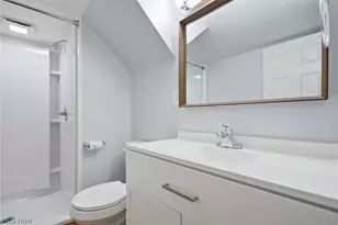 571 Wesleyan Ave, Barberton, OH 44203 - Photo 36