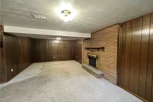 128 Starvaggi Dr, Weirton, WV 26062 - Photo 14