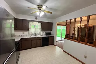 128 Starvaggi Dr, Weirton, WV 26062 - Photo 6