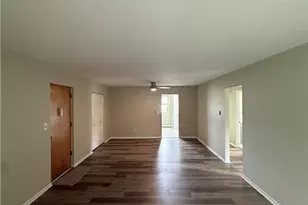2520 Flintridge Dr, Austintown, OH 44515 - Photo 2