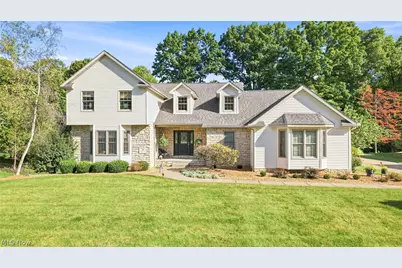 30 White Oak Court, Canfield, OH 44406 - Photo 1