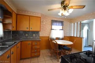 3830 Timothy Ln, Youngstown, OH 44511 - Photo 8