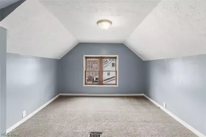 594 Columbia Avenue, Akron, OH 44310 - Photo 24