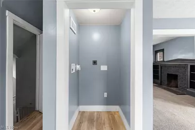 594 Columbia Avenue, Akron, OH 44310 - Photo 26