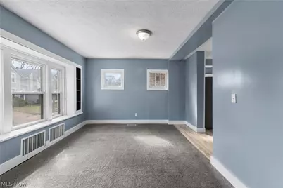 594 Columbia Avenue, Akron, OH 44310 - Photo 8