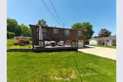 5326 Hillsboro Avenue SE, Canton, OH 44707 - Photo 4