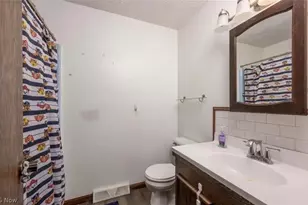 5326 Hillsboro Ave SE, Canton, OH 44707 - Photo 16