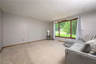 5326 Hillsboro Ave SE, Canton, OH 44707 - Photo 8