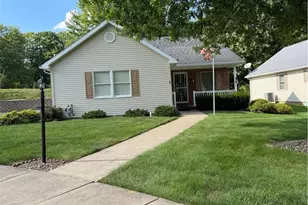 60 Woods Blvd, Leetonia, OH 44431 - Photo 2