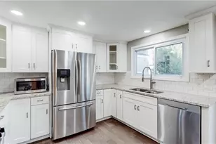 3004 Monroe Ave, Loveland, OH 44113 - Photo 14