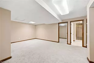 29008 Uxbridge Dr, Willowick, OH 44095 - Photo 28