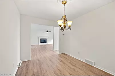 29008 Uxbridge Drive, Willowick, OH 44095 - Photo 8