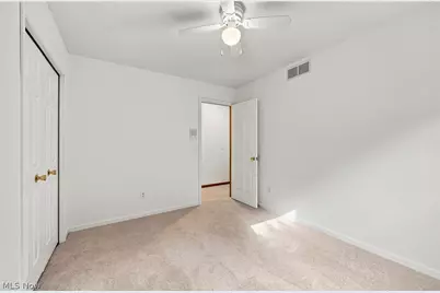 29008 Uxbridge Drive, Willowick, OH 44095 - Photo 24