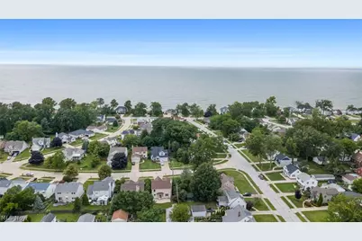 29008 Uxbridge Drive, Willowick, OH 44095 - Photo 2