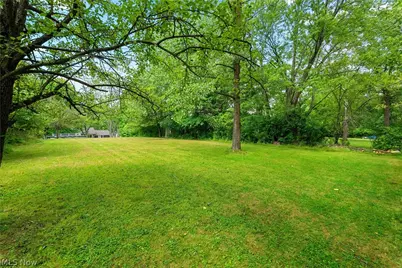 9371 Avery Road, Grandview Heights, OH 44147 - Photo 16