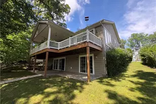 197 Ashtabula Point, Roaming Shores, OH 44084 - Photo 2