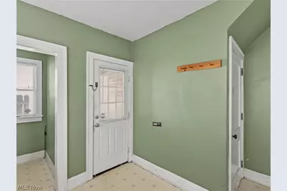 2472 4th Street, Cuyahoga Falls, OH 44221 - Photo 14