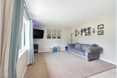 1342 Roseland Drive, Macedonia, OH 44056 - Photo 4