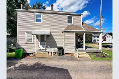 911 17th Street NE, Massillon, OH 44646 - Photo 2
