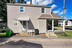 911 17th St NE, Massillon, OH 44646 - Photo 2