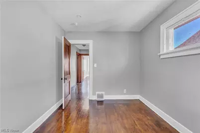 4453 W 48th Street #2/UP, Loveland, OH 44144 - Photo 14