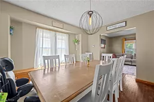 173 25th St NW, Barberton, OH 44203 - Photo 16