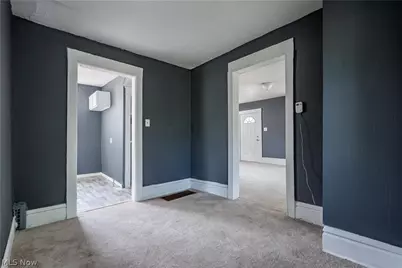757 Baird Street, Akron, OH 44306 - Photo 10