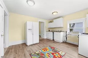 1024 Rex Ave NE, Canton, OH 44704 - Photo 10