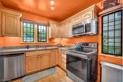 18126 Lomond Boulevard, Huber Heights, OH 44122 - Photo 18