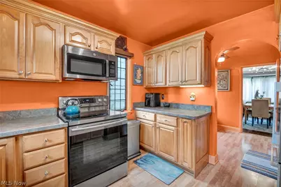 18126 Lomond Boulevard, Huber Heights, OH 44122 - Photo 20