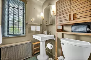 18126 Lomond Blvd, Huber Heights, OH 44122 - Photo 32