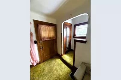 23661 Royalton Road, Columbia Station, OH 44028 - Photo 10