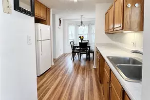 12910 Bennington Ave, Loveland, OH 44135 - Photo 32