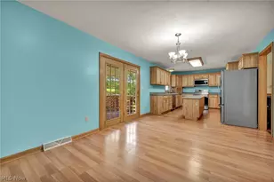275 Smedley Dr, Washingtonville, OH 44490 - Photo 8