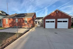 706 Broad Ave NW, Canton, OH 44708 - Photo 4