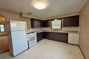 706 Broad Ave NW, Canton, OH 44708 - Photo 8
