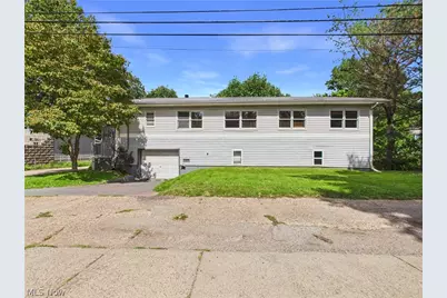 712 Marietta Lane, Marietta, OH 45750 - Photo 2